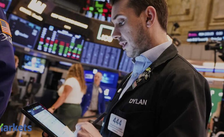 US Stock Market: Barclays, Stifel lift S&P 500 year-end targets on stronger earnings outlook