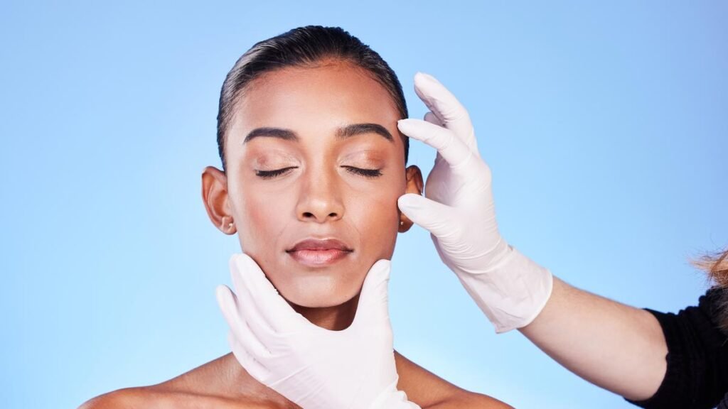 why-dermatologists-are-warning-against-salon-botox,-fillers,-lasers-and-iv-drips