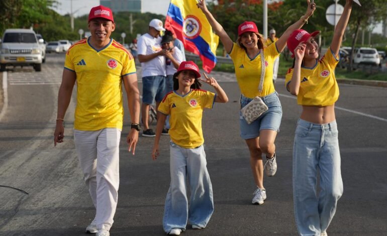 Colombia right-wing candidate De La Espriella has lead in tight presidential race