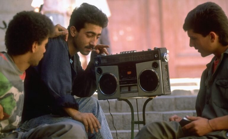 FM radio is dying. So is the joy of accidentally hearing a song you once loved