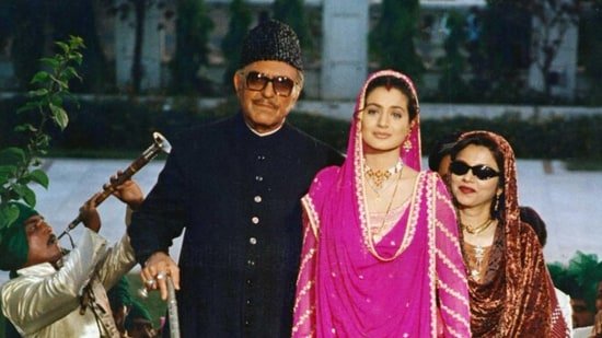‘I was shivering’: Ameesha Patel recalls working with Amrish Puri in Gadar, shooting a confrontation scene opposite him
